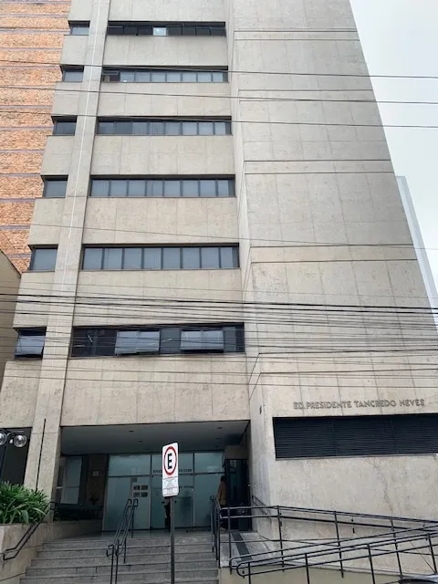 CENTRO – ED. TANCREDO NEVES — foto 2 de 9