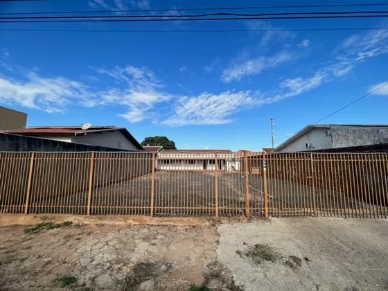 JARDIM NAZARETH — VENDA / Casas em São José do Rio Preto